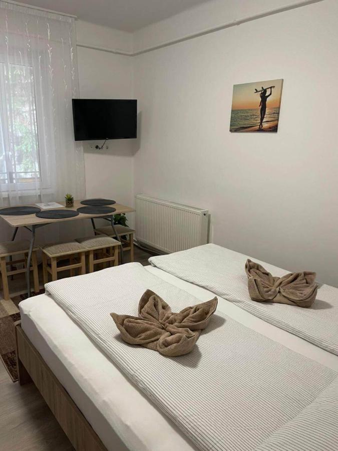 Krisztina Apartman 81 Hajdúszoboszló Екстериор снимка